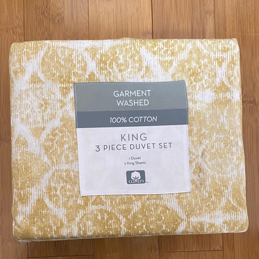 Garment Washed 100% Cotton King Duvet Cover Set - Gold Medallion